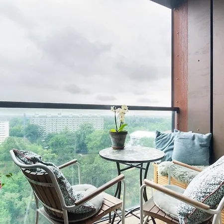 New With A Stunning View Apartment