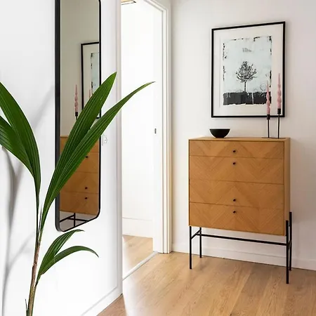 New With A Stunning View Apartment *